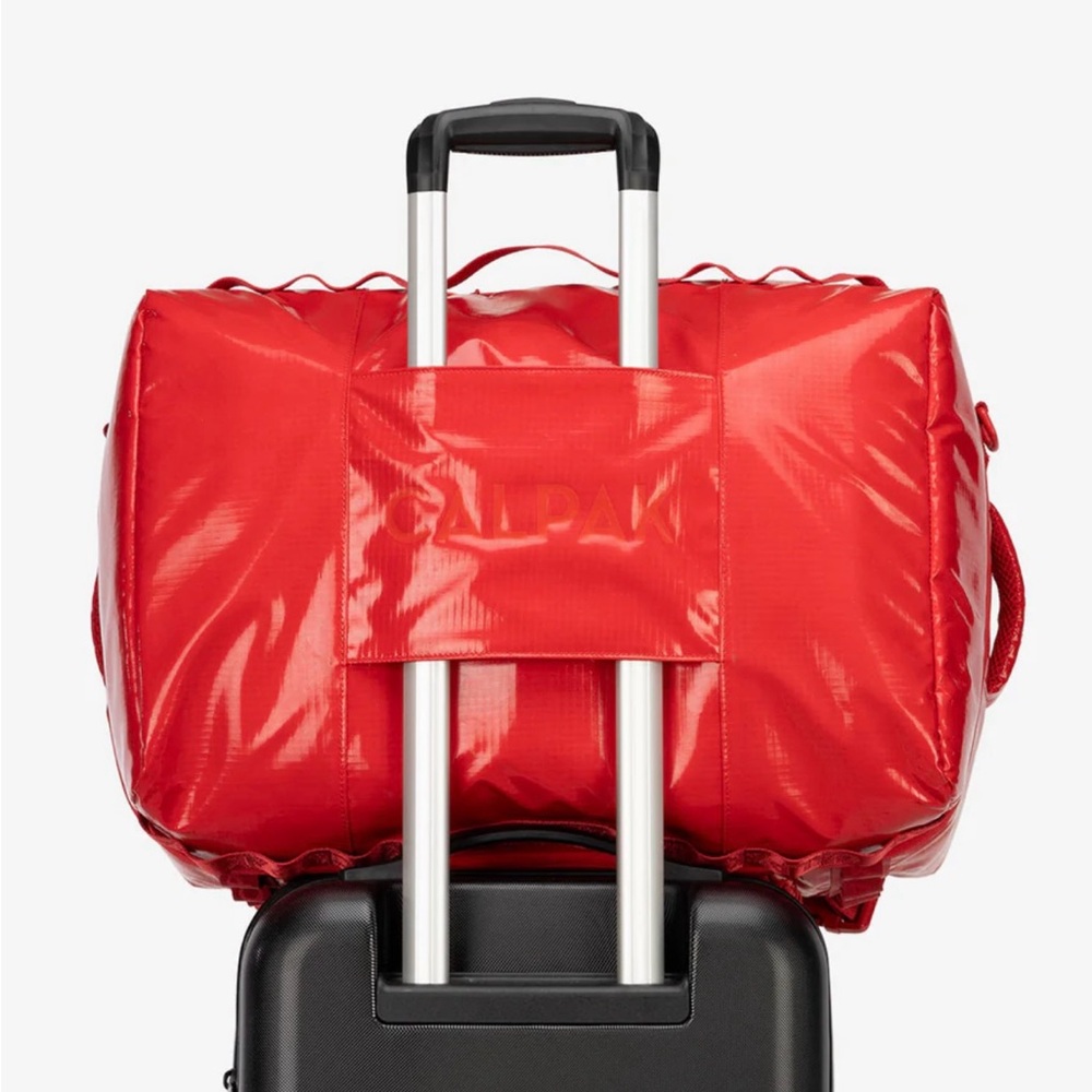 Calpak Vibrant Red Travel Duffel 50L - Picture 6 of 7